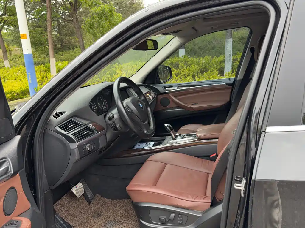 BMW X5 2011 xDrive35i Luxury