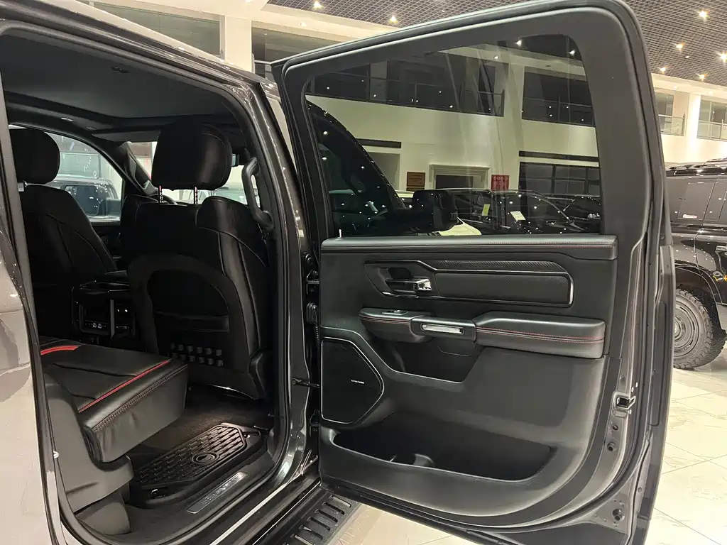 RAM Ram Trucks — миниатюра 13
