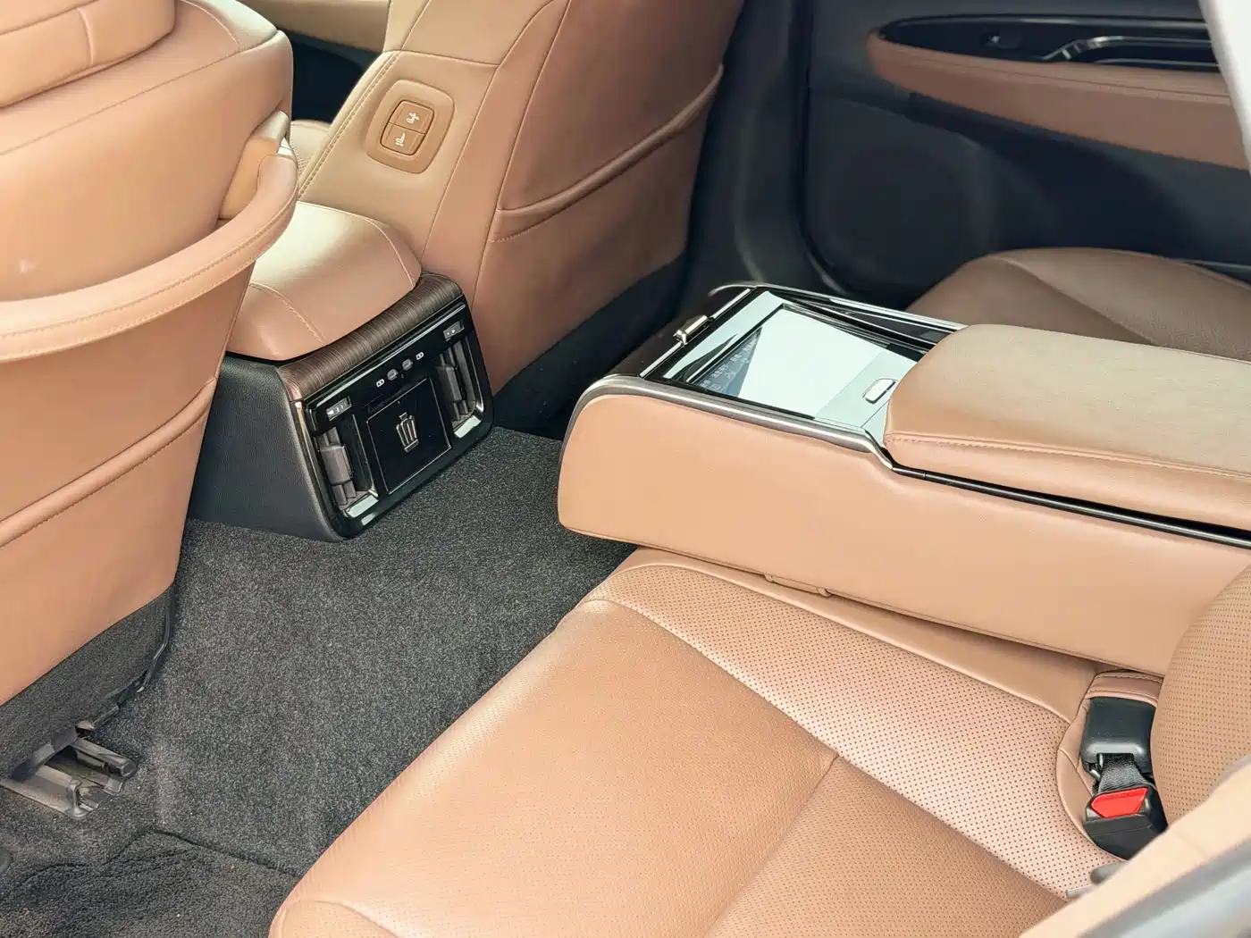 Toyota Crown (imported) id 4514197 из Китая 13