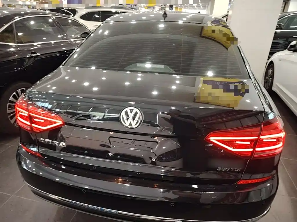Volkswagen Passat — миниатюра 6