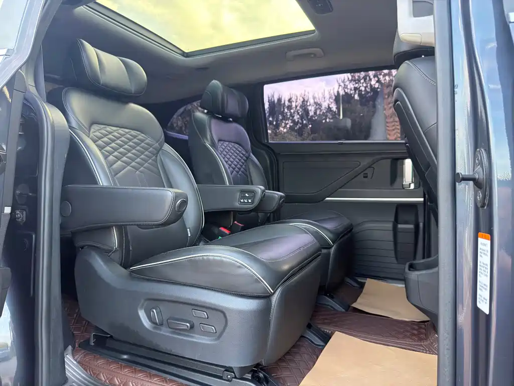 Hyundai Custo — миниатюра 11