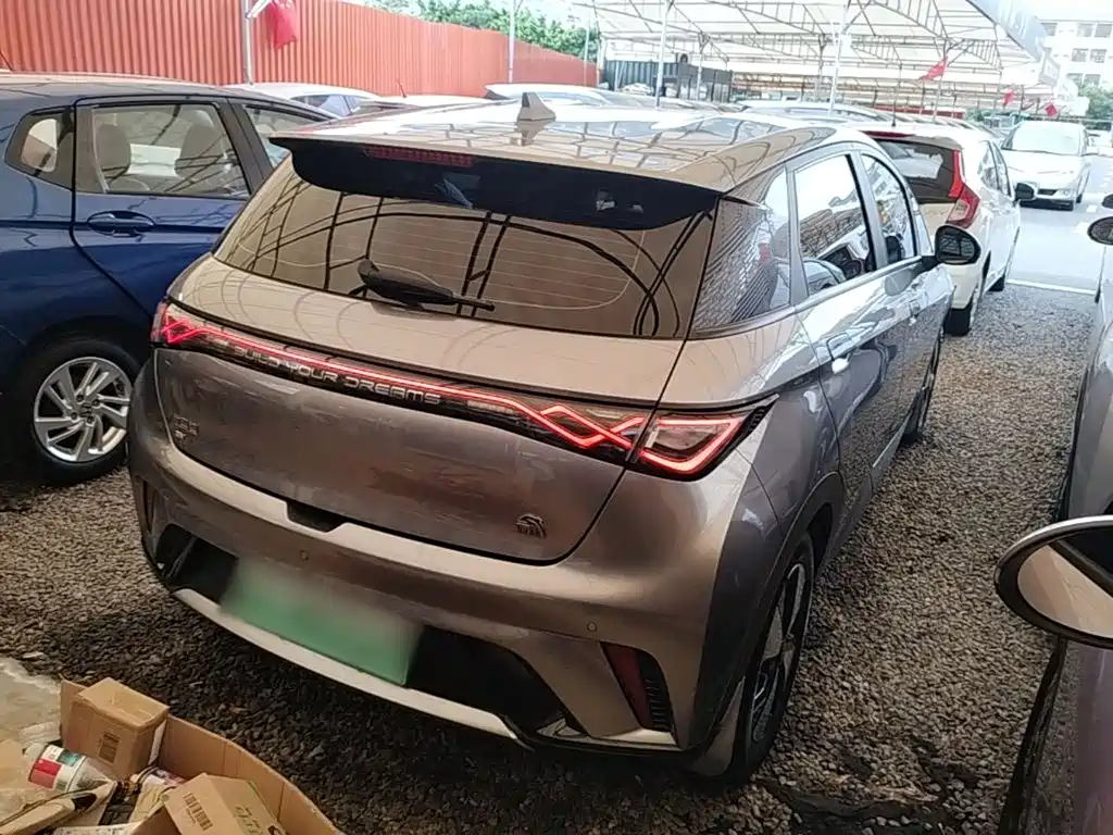 BYD Dolphin — миниатюра 7