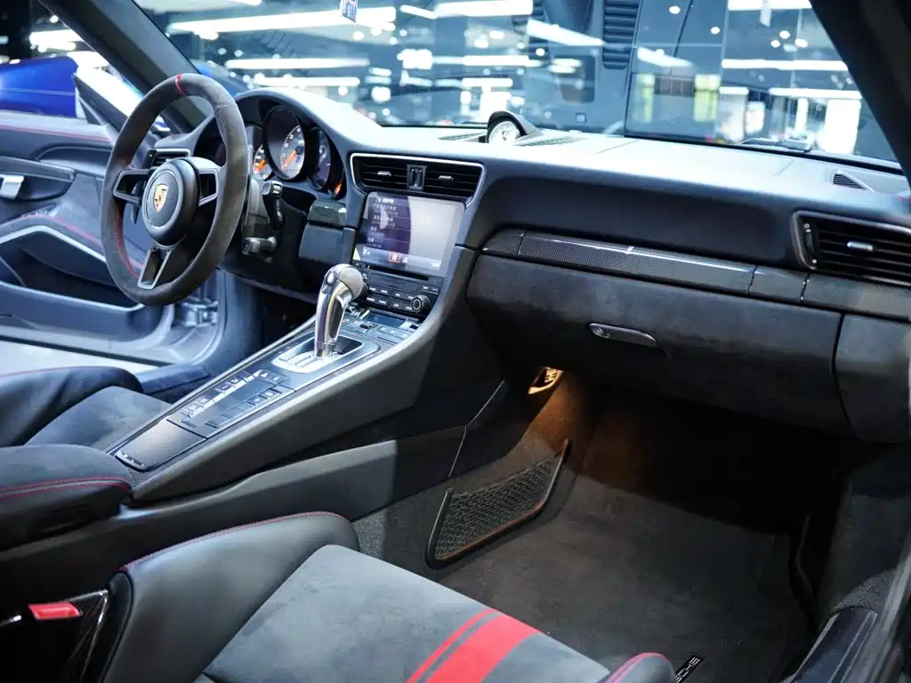 Porsche 911 — миниатюра 29