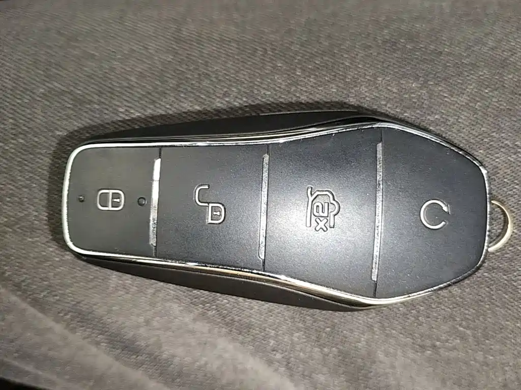 BYD Dolphin — миниатюра 9