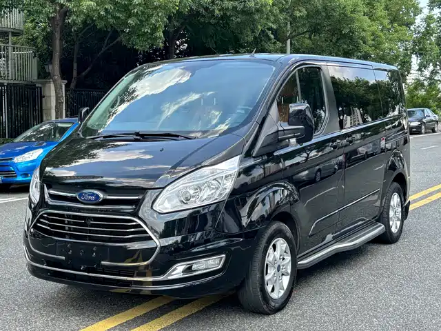Ford Tourneo