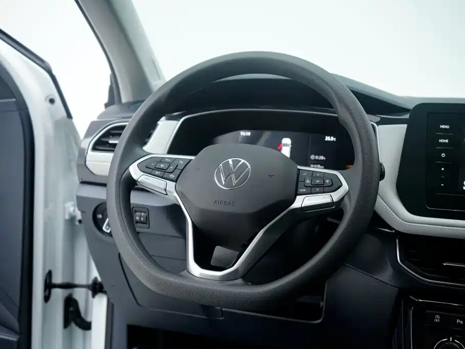 Volkswagen Tharu — миниатюра 16
