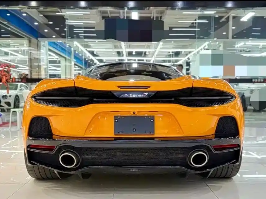 McLaren GT — миниатюра 4