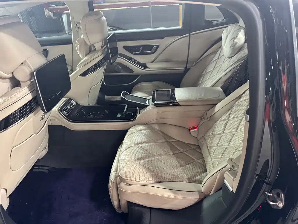 Mercedes-Benz S-Class — миниатюра 3