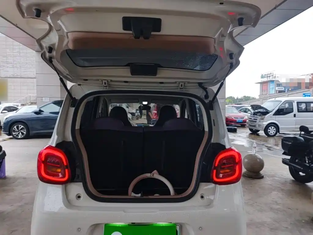 Wuling MINIEV — миниатюра 19