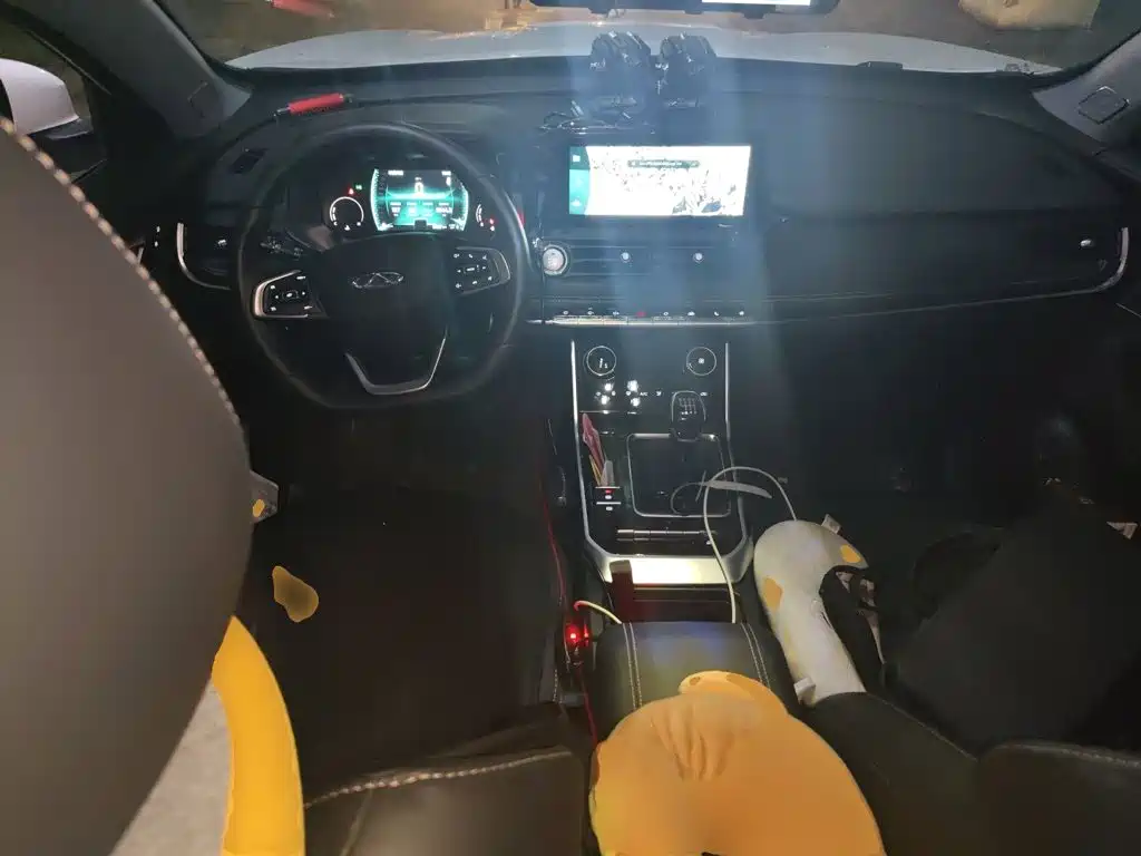 Chery Tiggo 8 — миниатюра 10