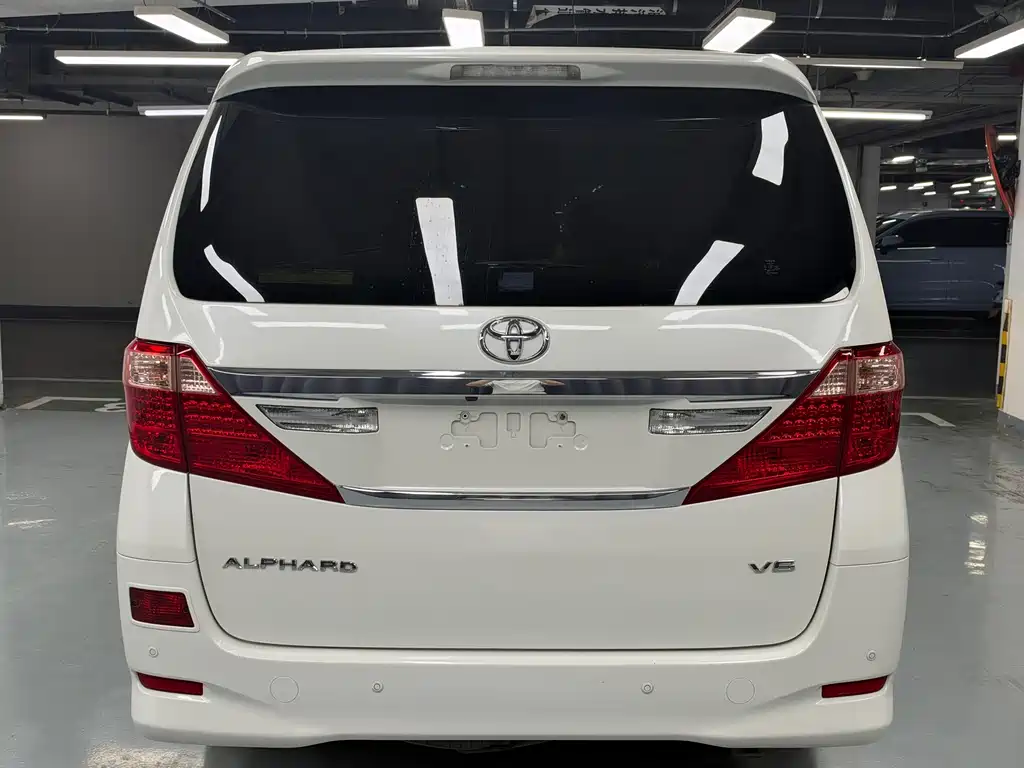 Toyota Alphard — фотографии объявления, Фото 4
