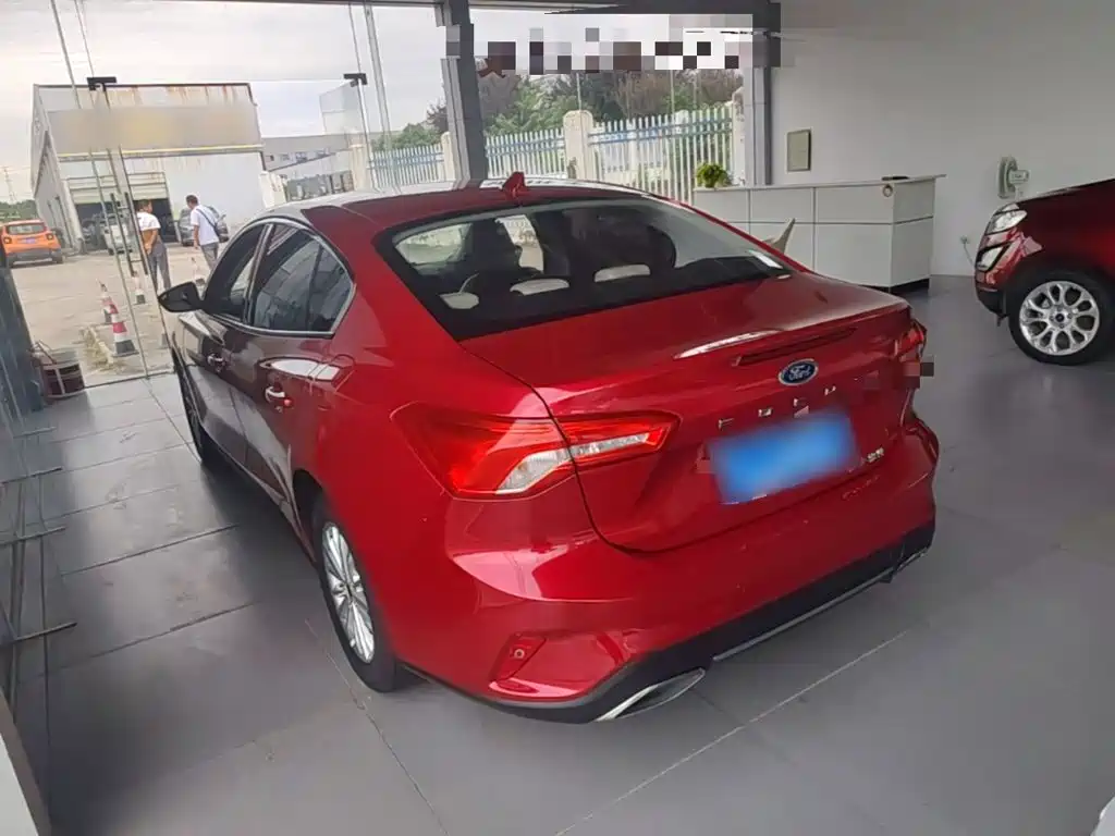 Ford Focus — миниатюра 5