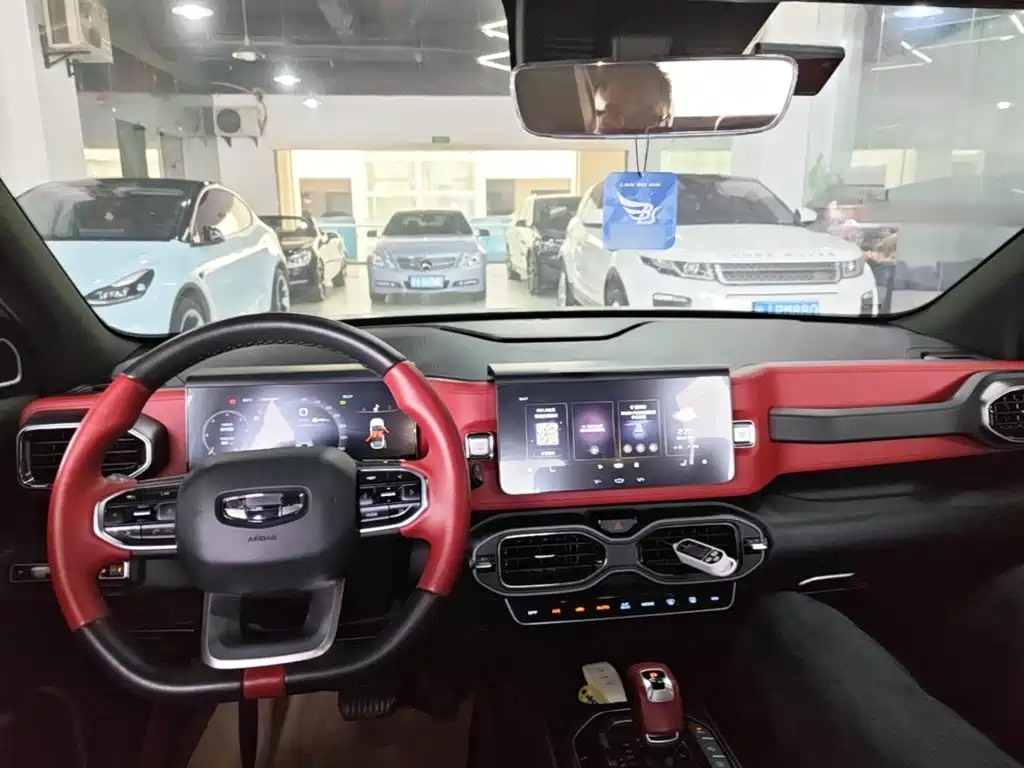 Geely Icon — миниатюра 10