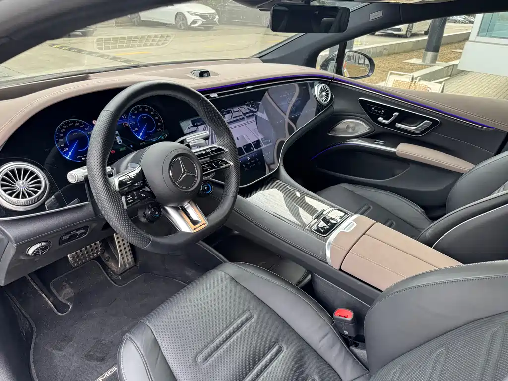 MERCEDES-BENZ EQS AMG