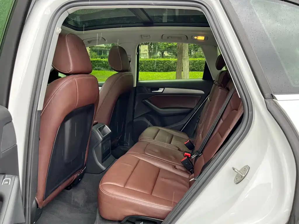 Audi Q5 — миниатюра 12