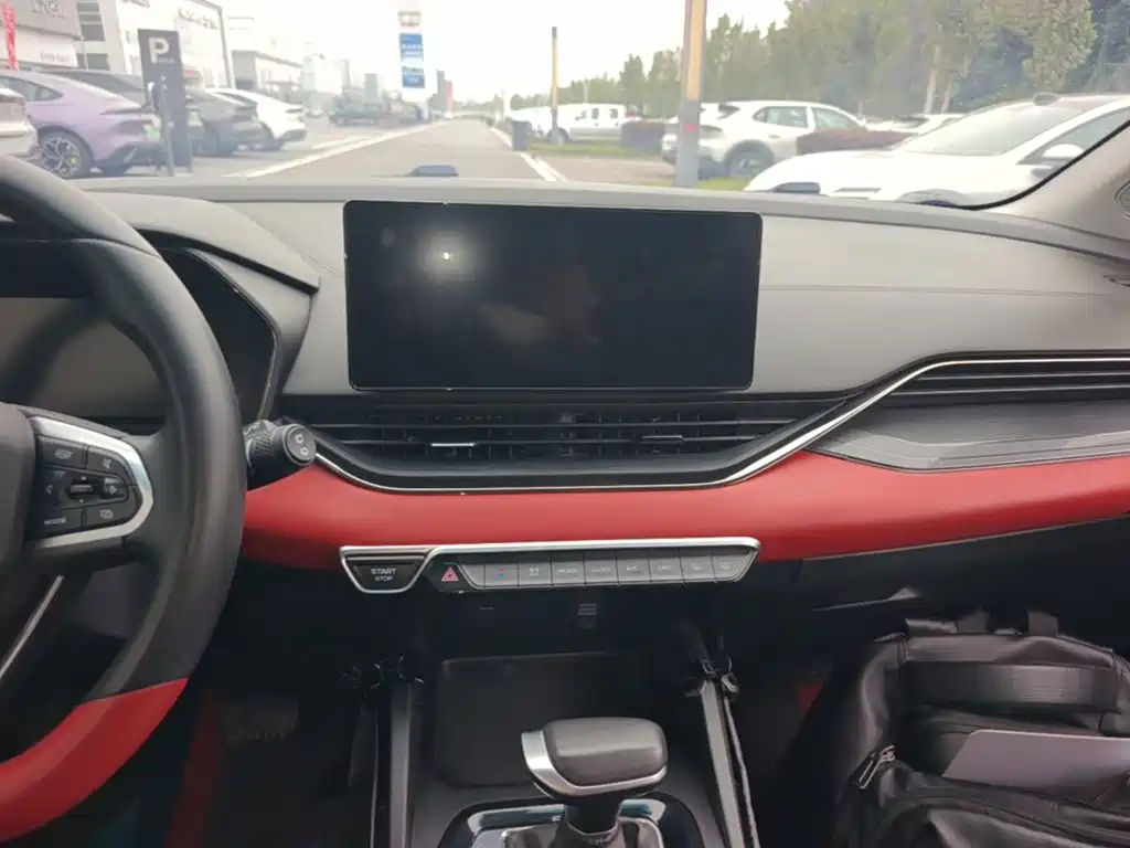 Geely Emgrand S — миниатюра 13