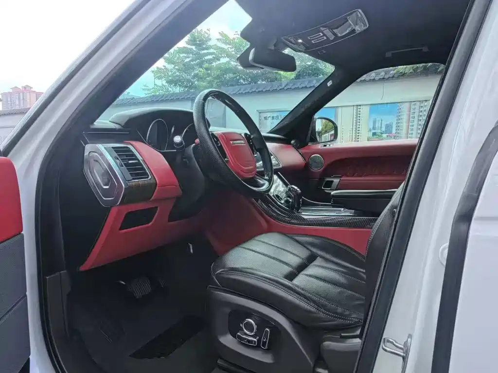 Land Rover Sport — миниатюра 7