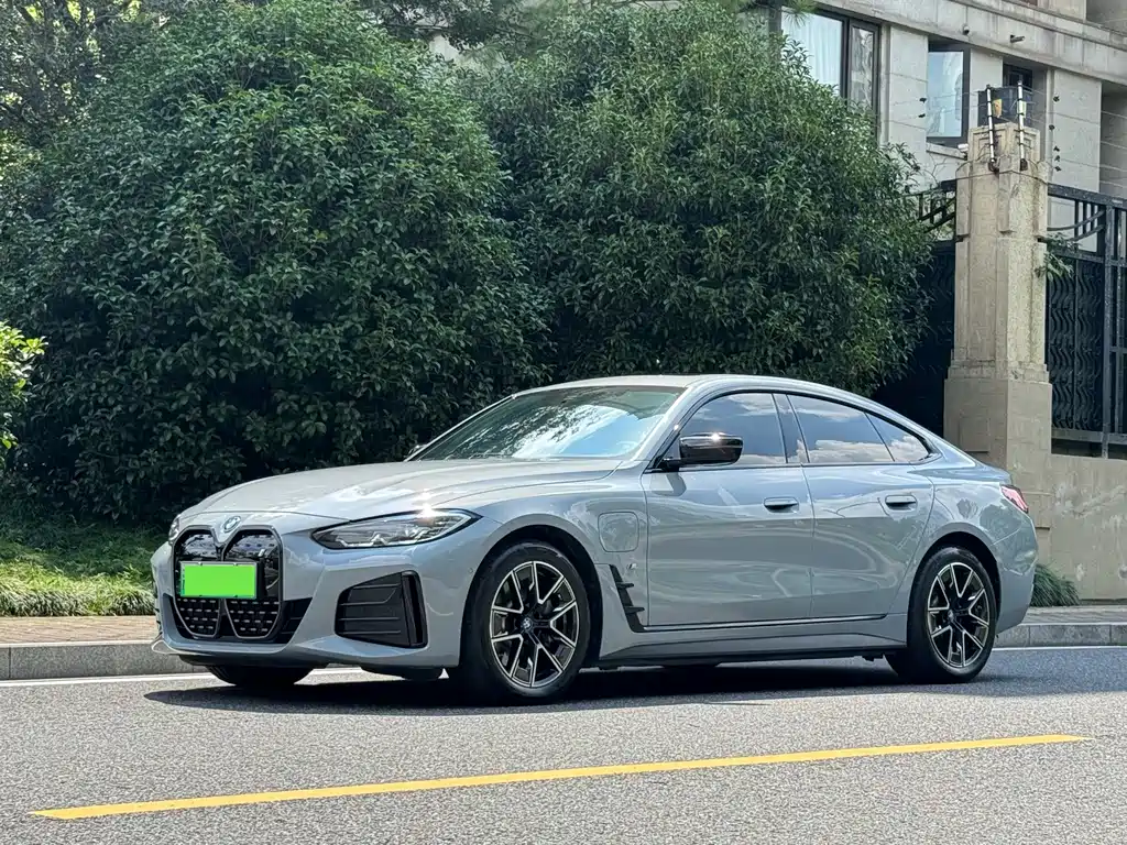 BMW i4 — миниатюра 2
