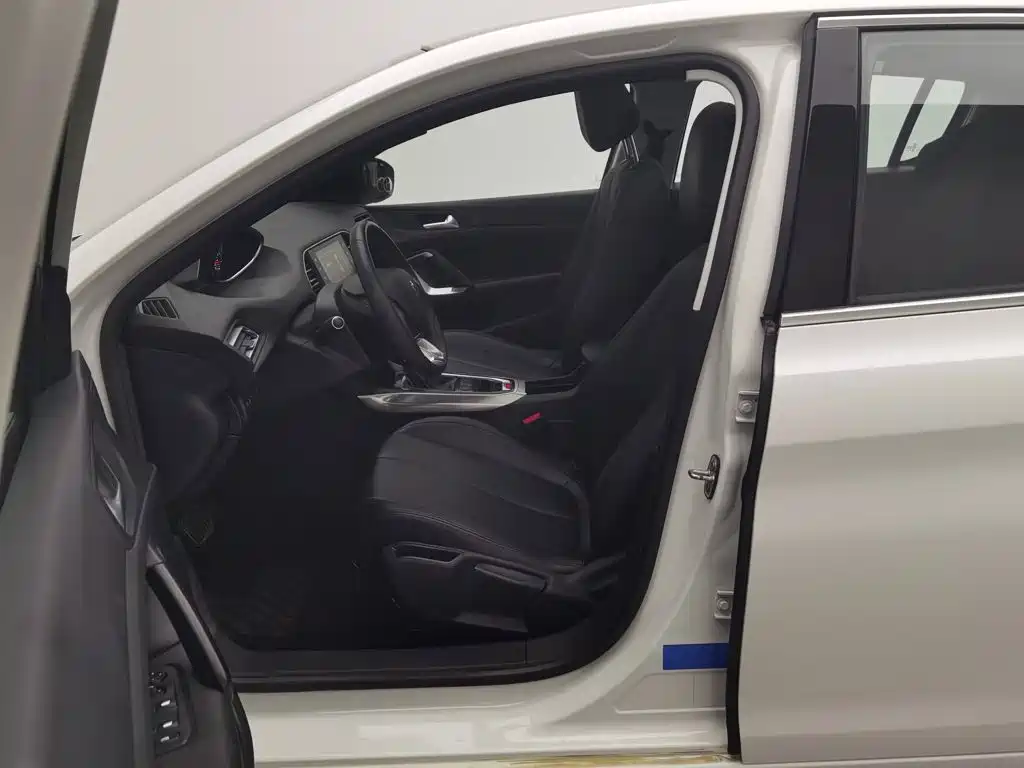 Peugeot 308S — миниатюра 10