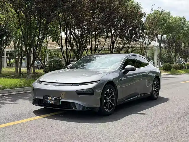 2020 Xpeng P7