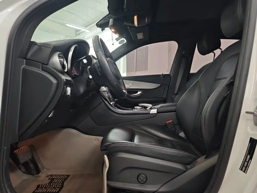 Mercedes-Benz GLC — миниатюра 13