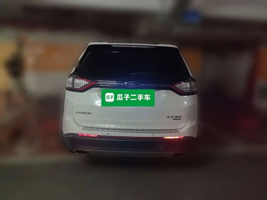 Ford Edge — миниатюра 3