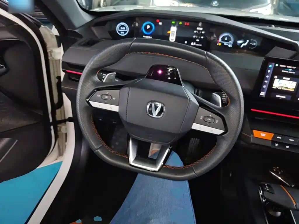 Changan UNI-V — миниатюра 11