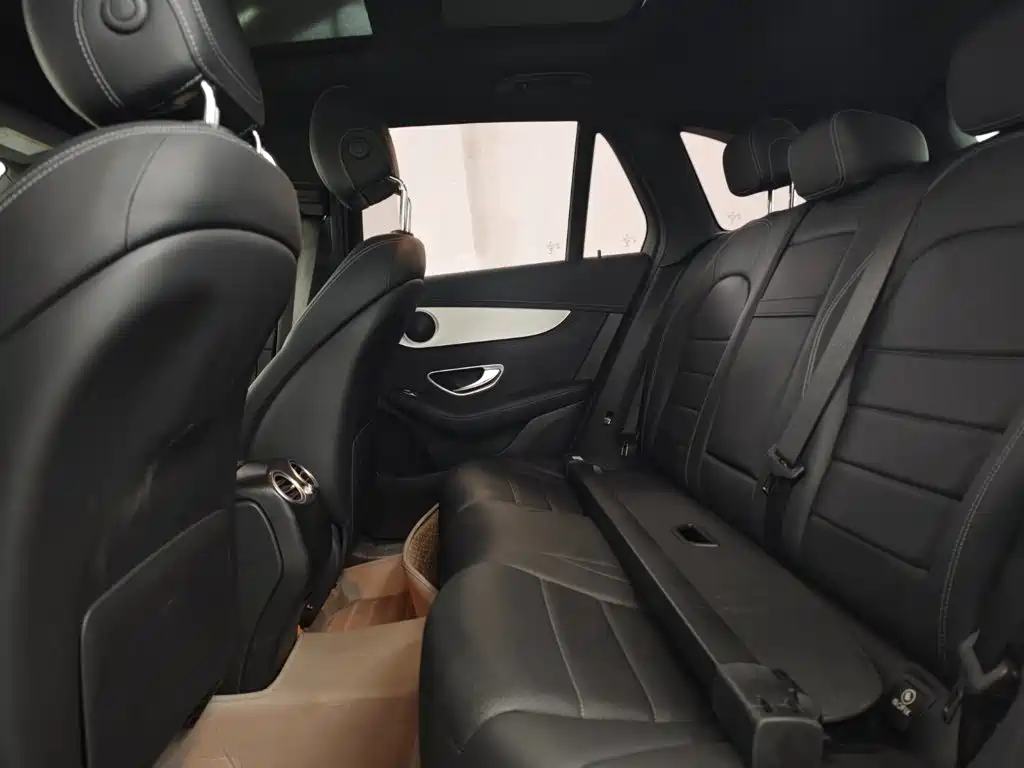 Mercedes-Benz GLC — миниатюра 8