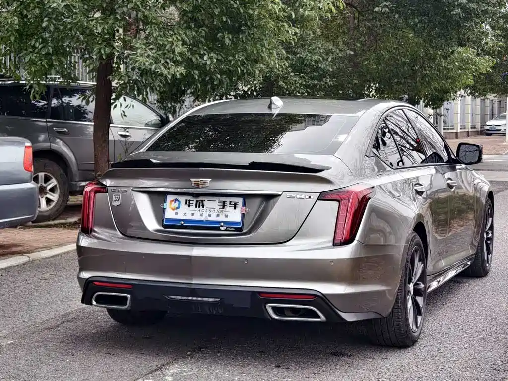 CADILLAC CT5