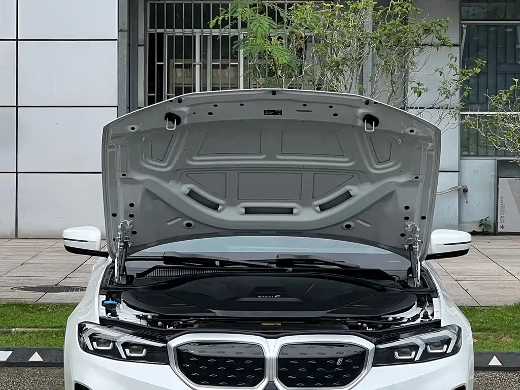 BMW i3 — миниатюра 18