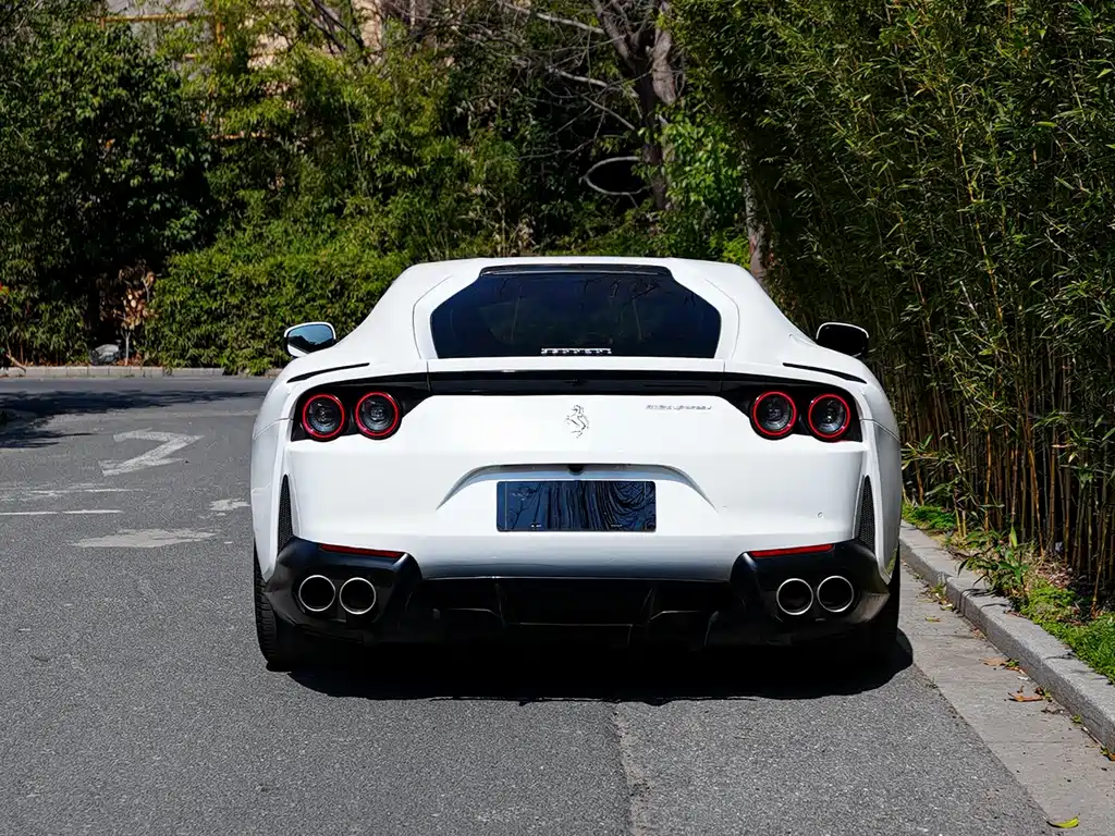 Ferrari 812 2017 6.5L Superfast