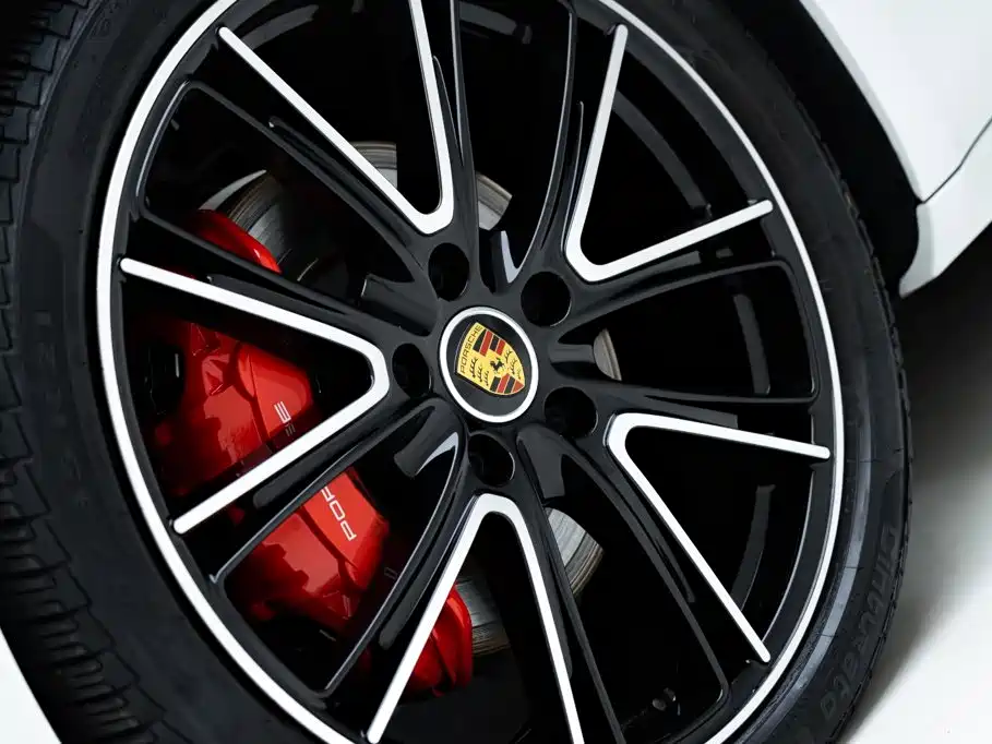 Porsche Panamera — миниатюра 7