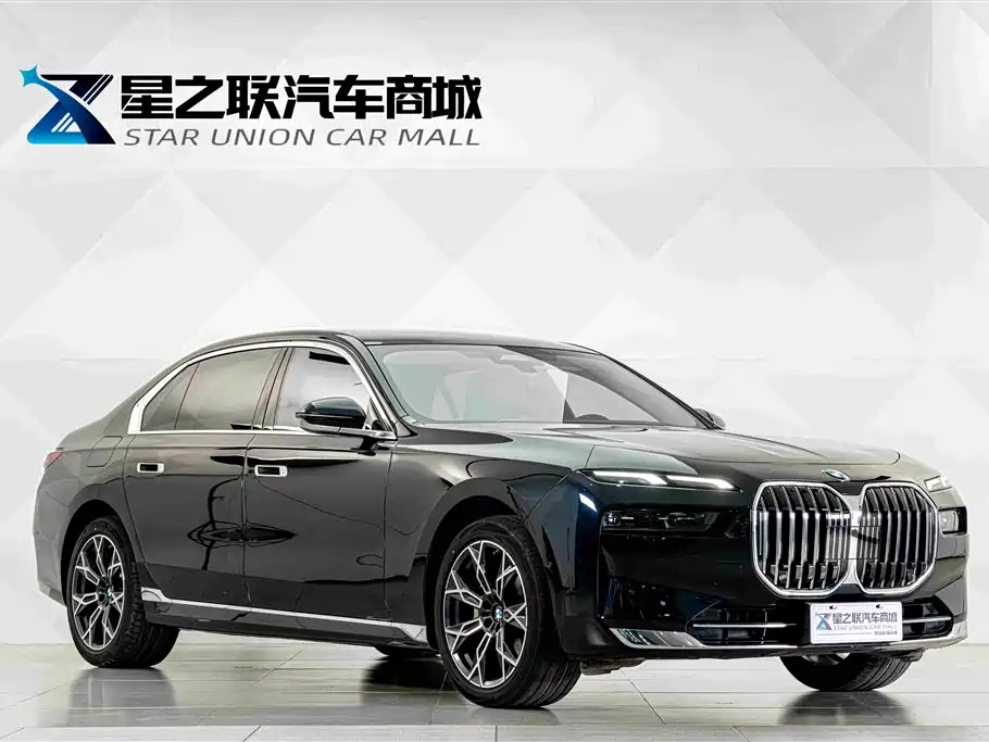 BMW 7 Series — миниатюра 5
