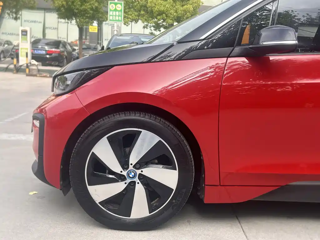 BMW i3 (Import) — миниатюра 7