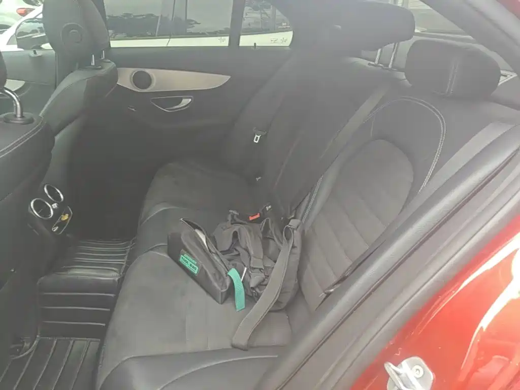 Mercedes-Benz C-Class — миниатюра 17