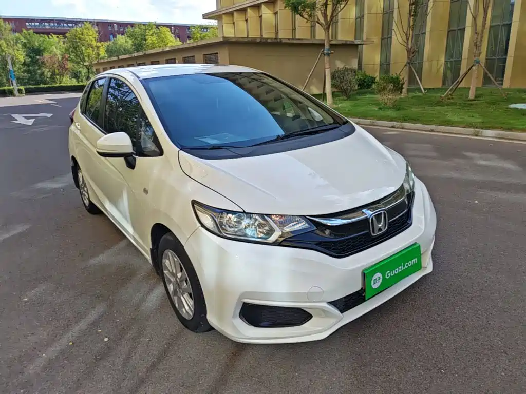 Honda Fit — миниатюра 4
