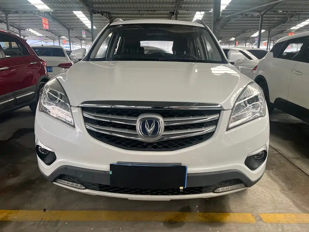 CHANGAN CS35
