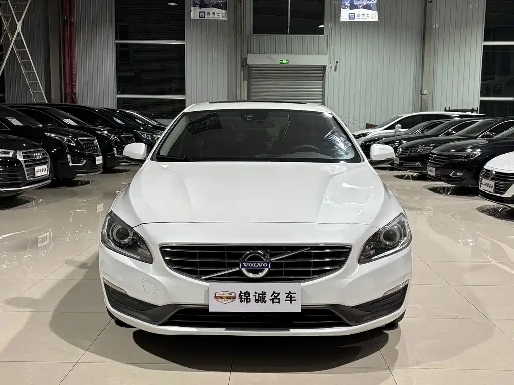 Volvo S60 — миниатюра 2