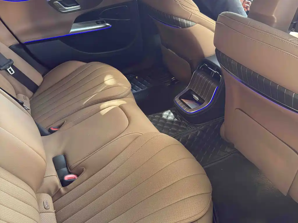 Mercedes-Benz E-Class New Energy — миниатюра 4