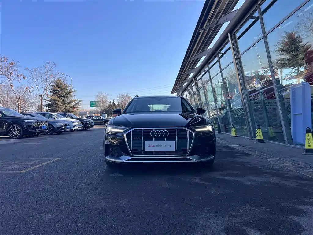 Audi A6 2024 allroad quattro 55 TFSI Premium
