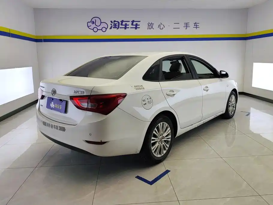 Buick Excelle — миниатюра 3