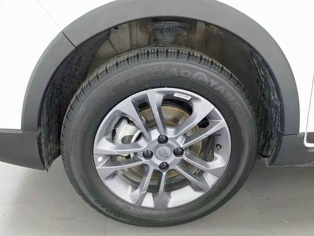 Geely Vision X3 — миниатюра 17