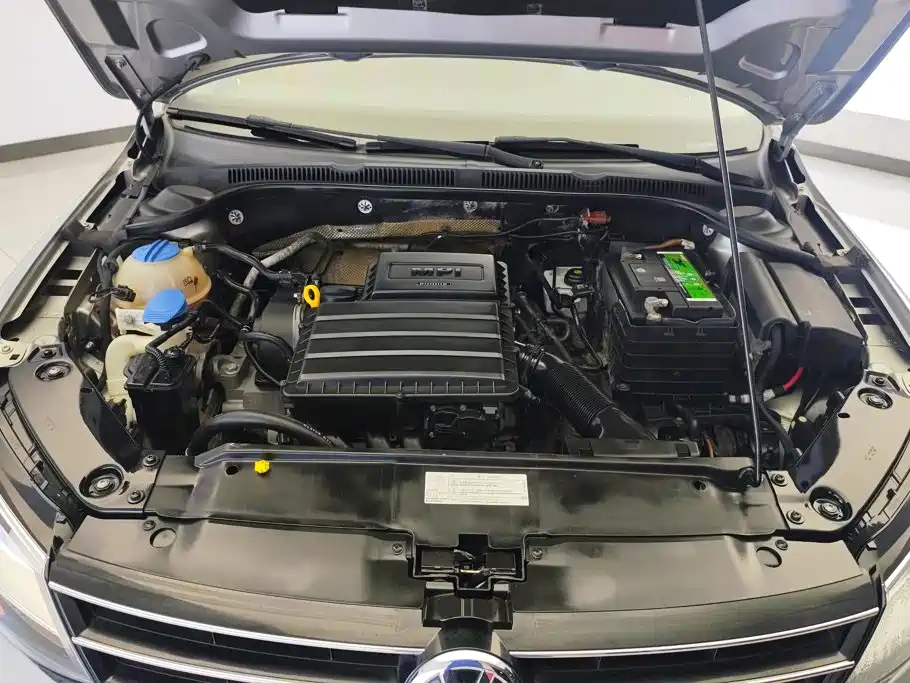 Volkswagen Sagitar — миниатюра 10