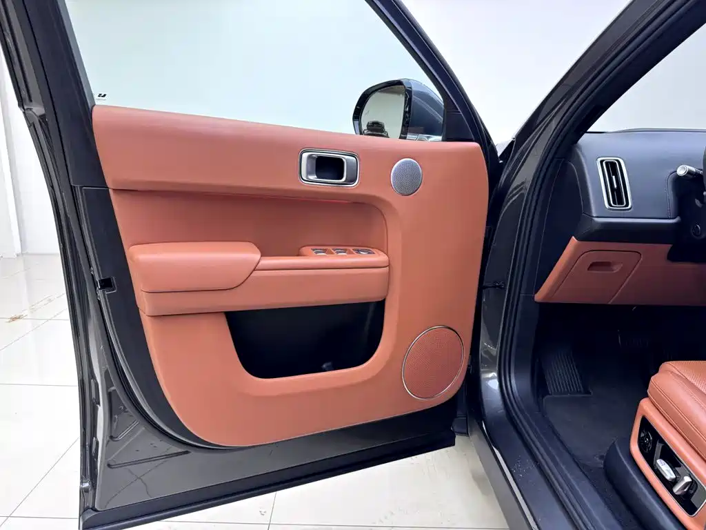 Li Auto Li L9 — миниатюра 8