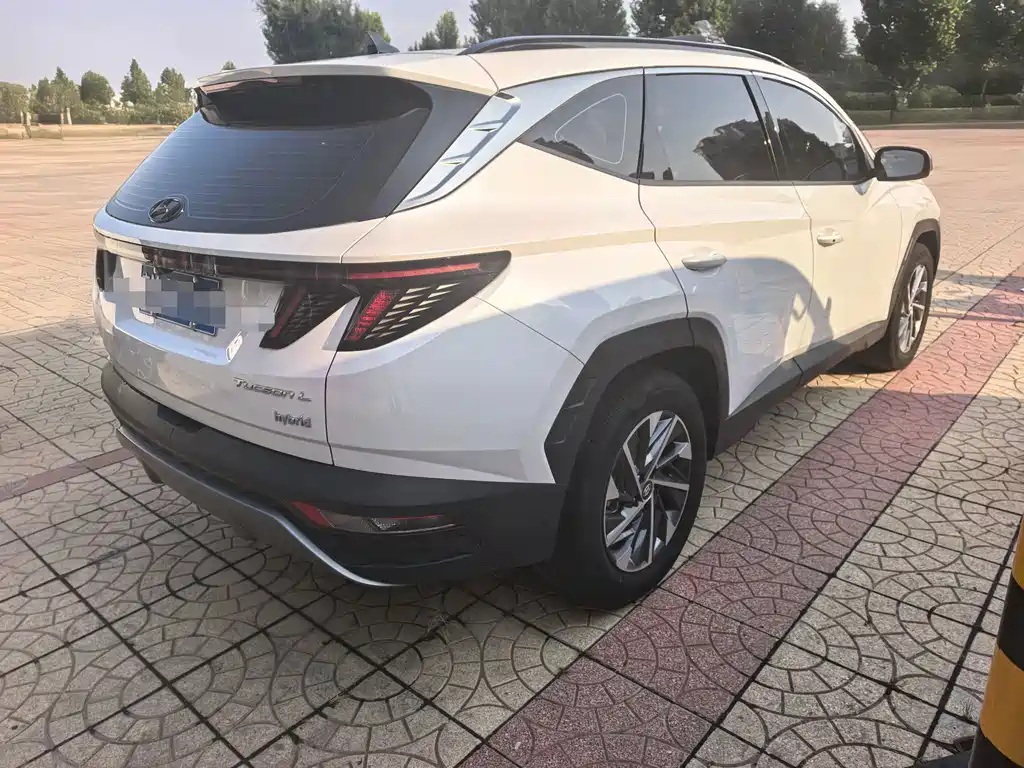 Hyundai Tucson — миниатюра 18