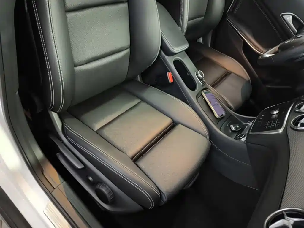 Mercedes-Benz GLA — миниатюра 25