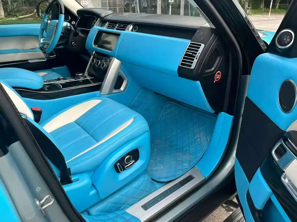 Land Rover Range Rover — миниатюра 7