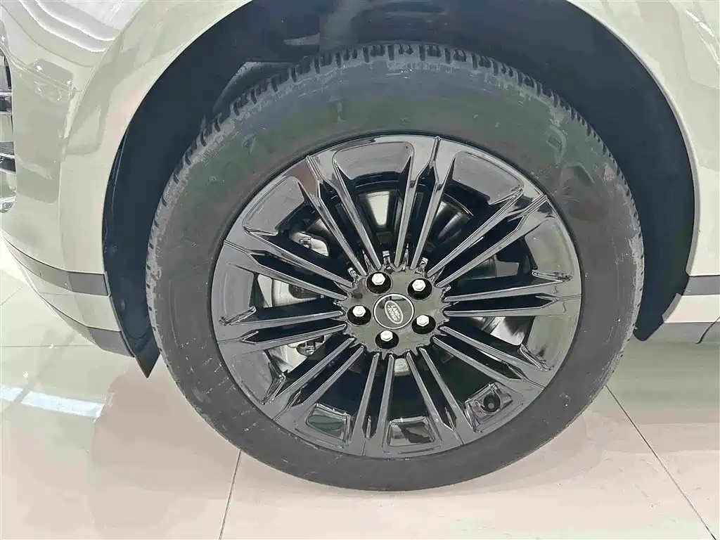 Land Rover Evoque — миниатюра 4