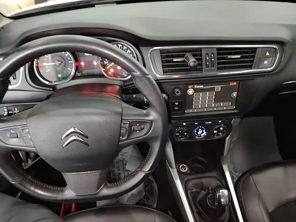 Citroen C3-XR — миниатюра 10