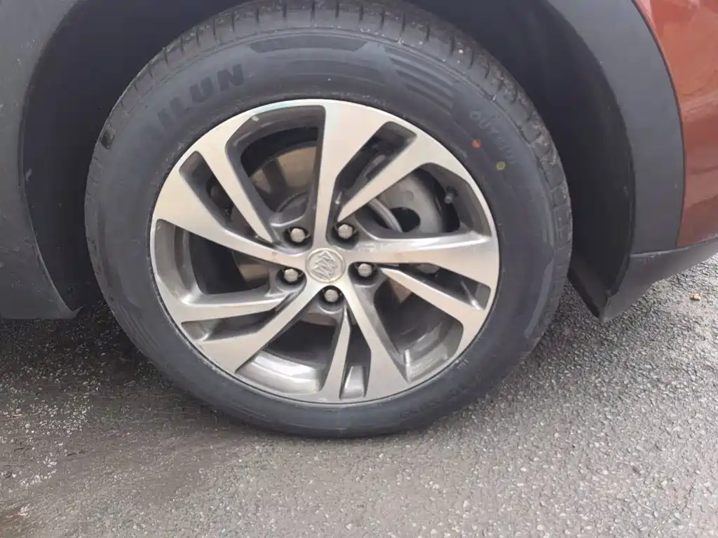 Buick Envision S — миниатюра 8